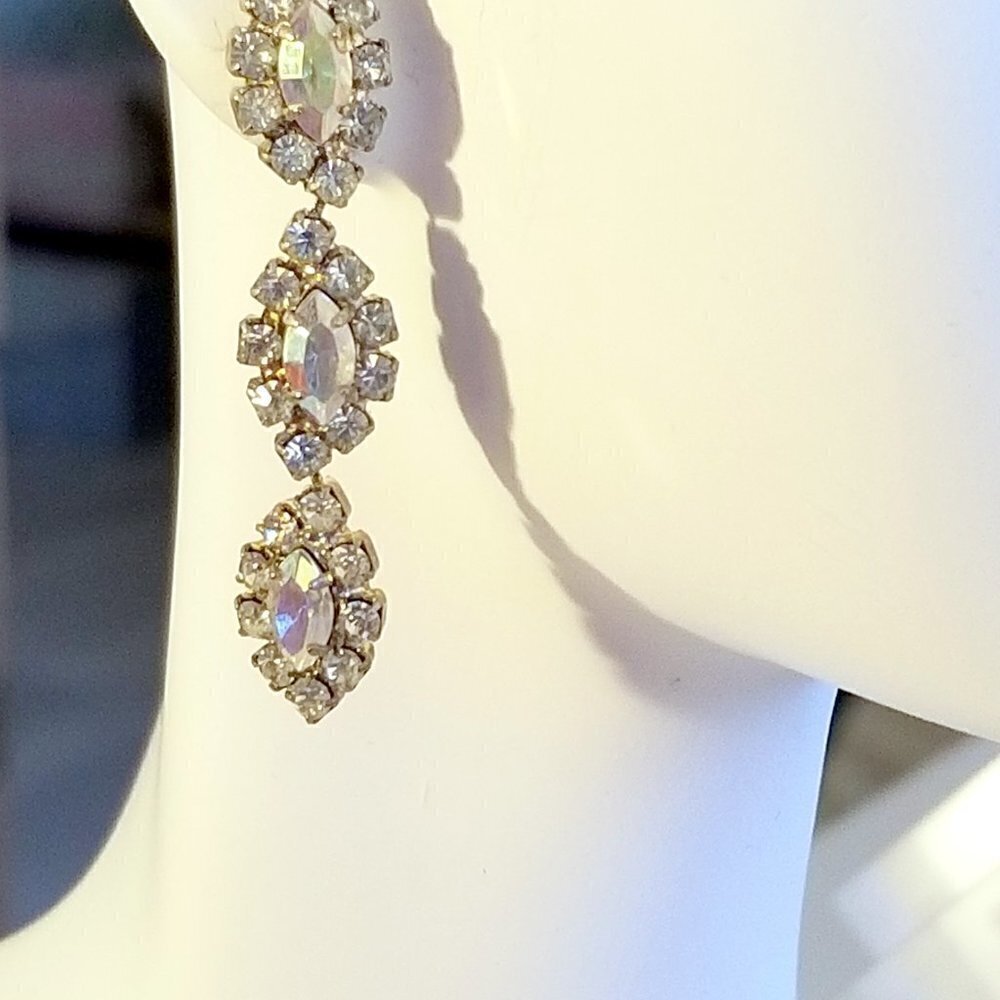 NWT Claire's Collection Crystal Rhinestone Pierced Post Earrings